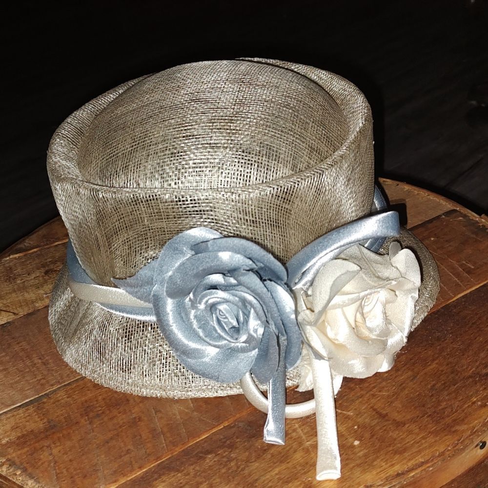 Vintage Ivory wedding party hat with blue and ivory flowers Canadian made
